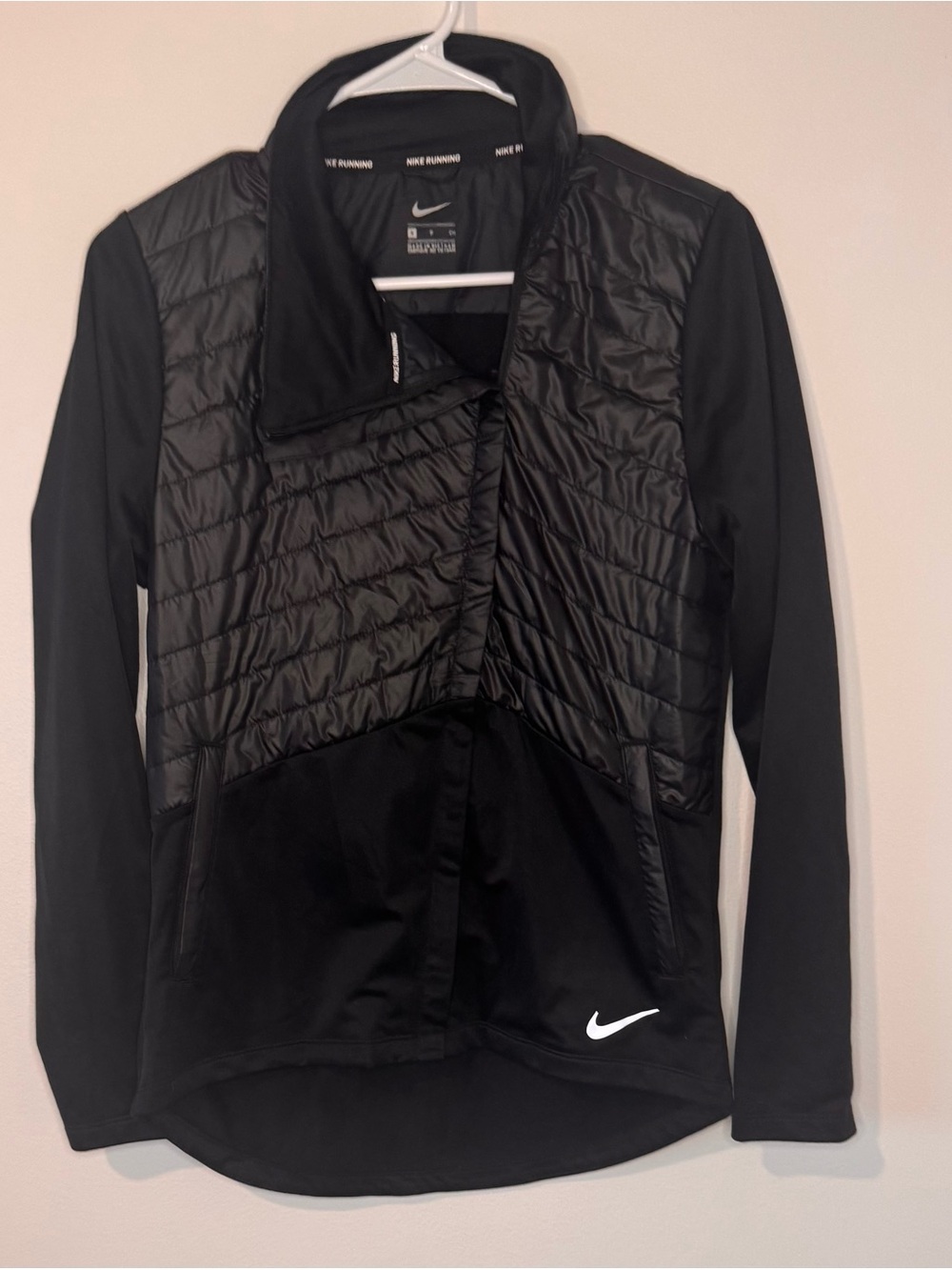 Nike Running Women’s Small Black Quilted Hybrid Full Zip Jacket